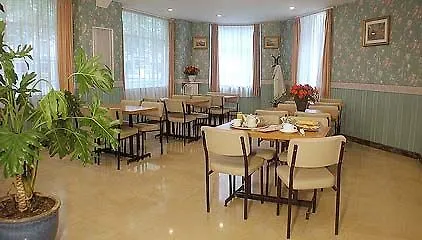 Graphik Montparnasse 3* باريس